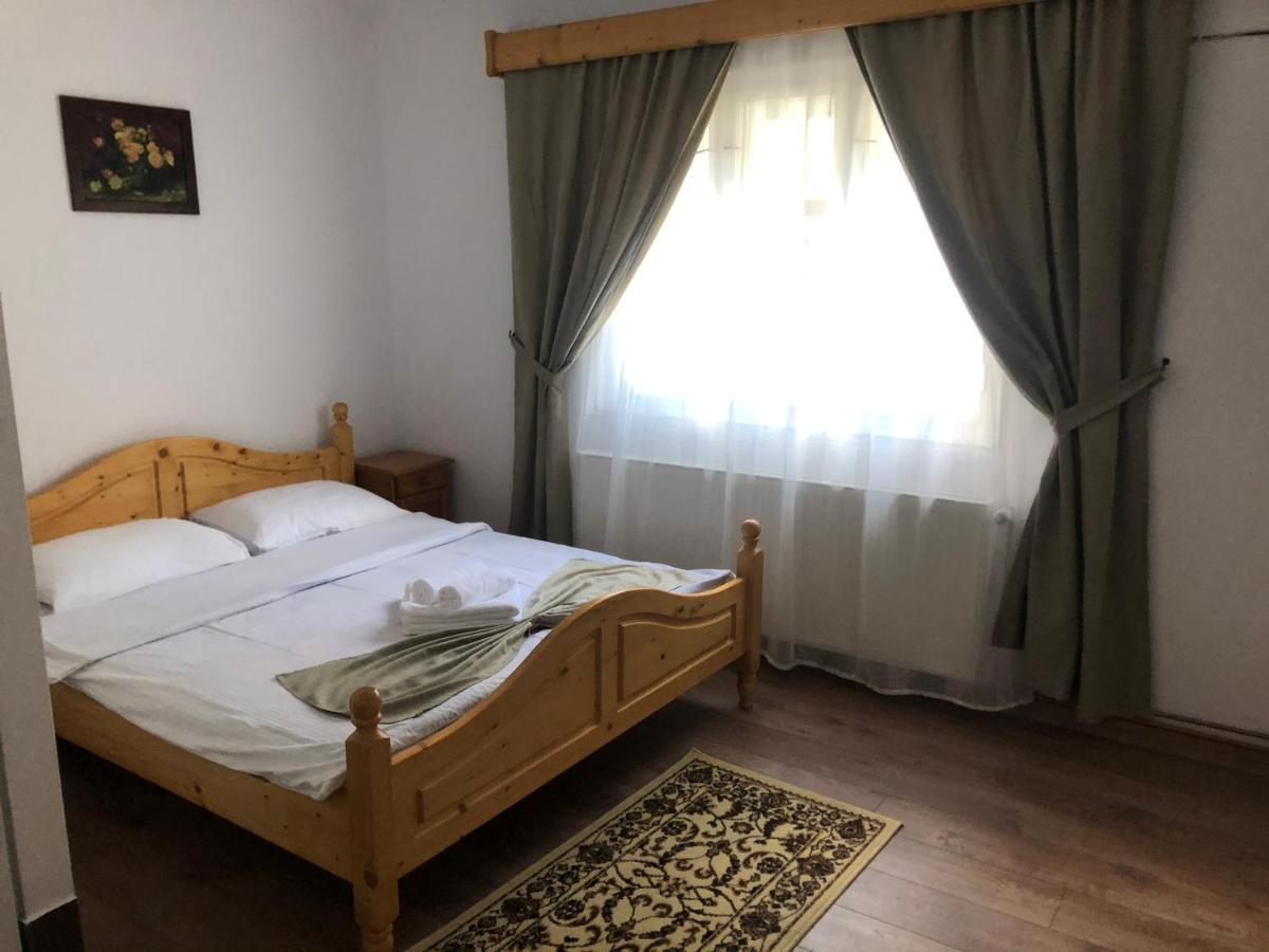 Cabana Felyviss Garda de Sus Bagian luar foto